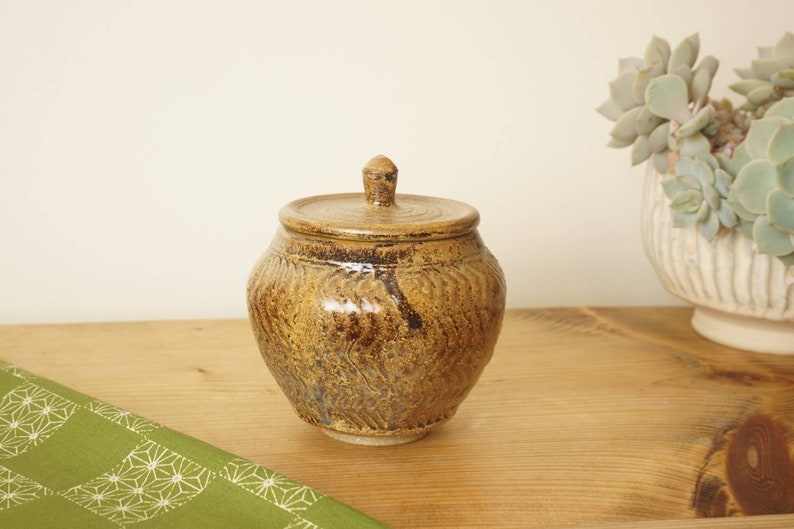 Storage jar, Cremation urn, Handmade studio pottery. X45 image 1