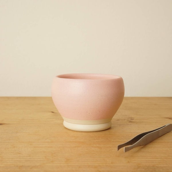 Bonsai pot. Miniature pink Mame bonsai pot. Handmade studio pottery. StevaCeramics