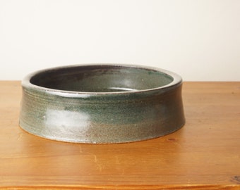 Pet bowl. Pet bowl for dog or cat.  Handmade studio pottery. G1709 StevaCeramics