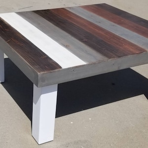 Reclaimed wood coffee table - Farmhouse coffee table - rustic table - rustic furniture