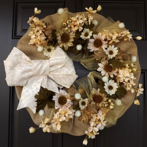 19" Wonderful Unique Handmade Elegant Savannah wreath- Alexia - A Perfect Mother's Day Gift