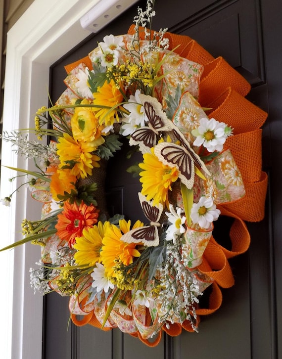 Zoe Great Gift! Elegant Spring Summer Wreath with Orange Flowers /& Butterflies