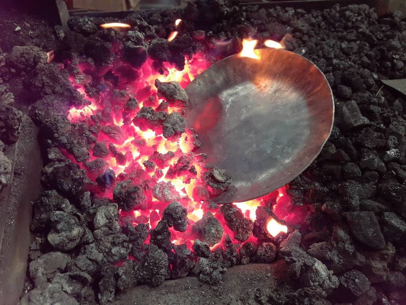 Cooking Plate / Handless Skillet image 6