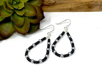 Black & Silver Seed Bead Teardrop Earrings: Dangle Hoop Earrings (8053)