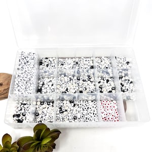 Cuentas de letras de 7 mm en estuche / Lote de cuentas / Cuentas de letras para joyería o manualidades / Iniciales, corazones, letras griegas (B24)