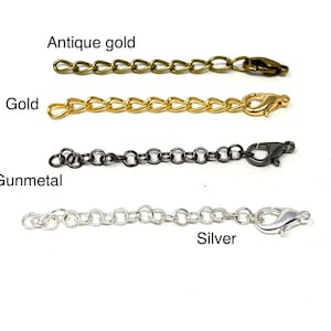 Pode incluir: Quatro estilos diferentes de corrente para a fabrica&ccedil;&atilde;o de joias. Correntes de ouro antigo, ouro, bronze e prata com fechos de lagosta.