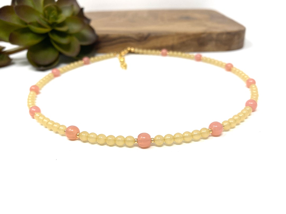 Juliet Glass bead Necklace - Light Pink main image 1
