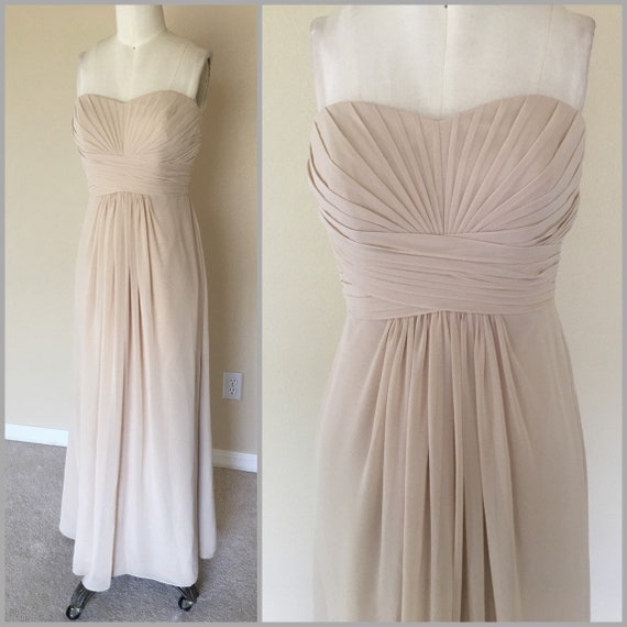 David’s Bridal cream evening gown, champagne dres… - image 1