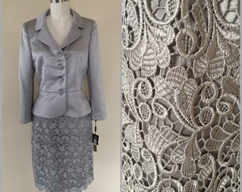 Tahari Platinum Suit, silver skirt dress,  women’s suit, executive suit, silver short dress, Size 6
