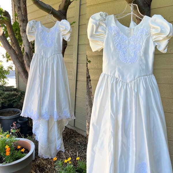 Vintage ivory dress, vintage flower girl dress, baptism dress, ivory satin dress, long train girl, cathedral train, size 8T