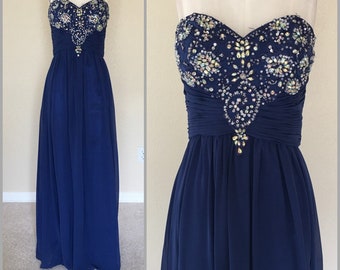 Pre-owned royal blue dress, blue chiffon, blue prom, homecoming, blue formal gown, strapless, sweetheart, label size 11, fit size 6-8