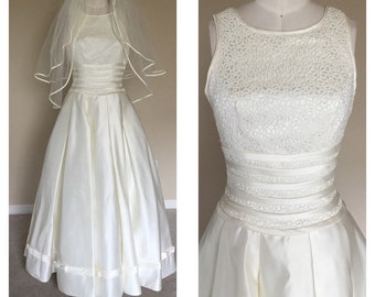 Ivory satin wedding dress, A-line bridal, ankle length gown, Princess dress, label size 4/5