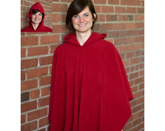 Mantoque (Adult Unisex: Fringed Hooded)