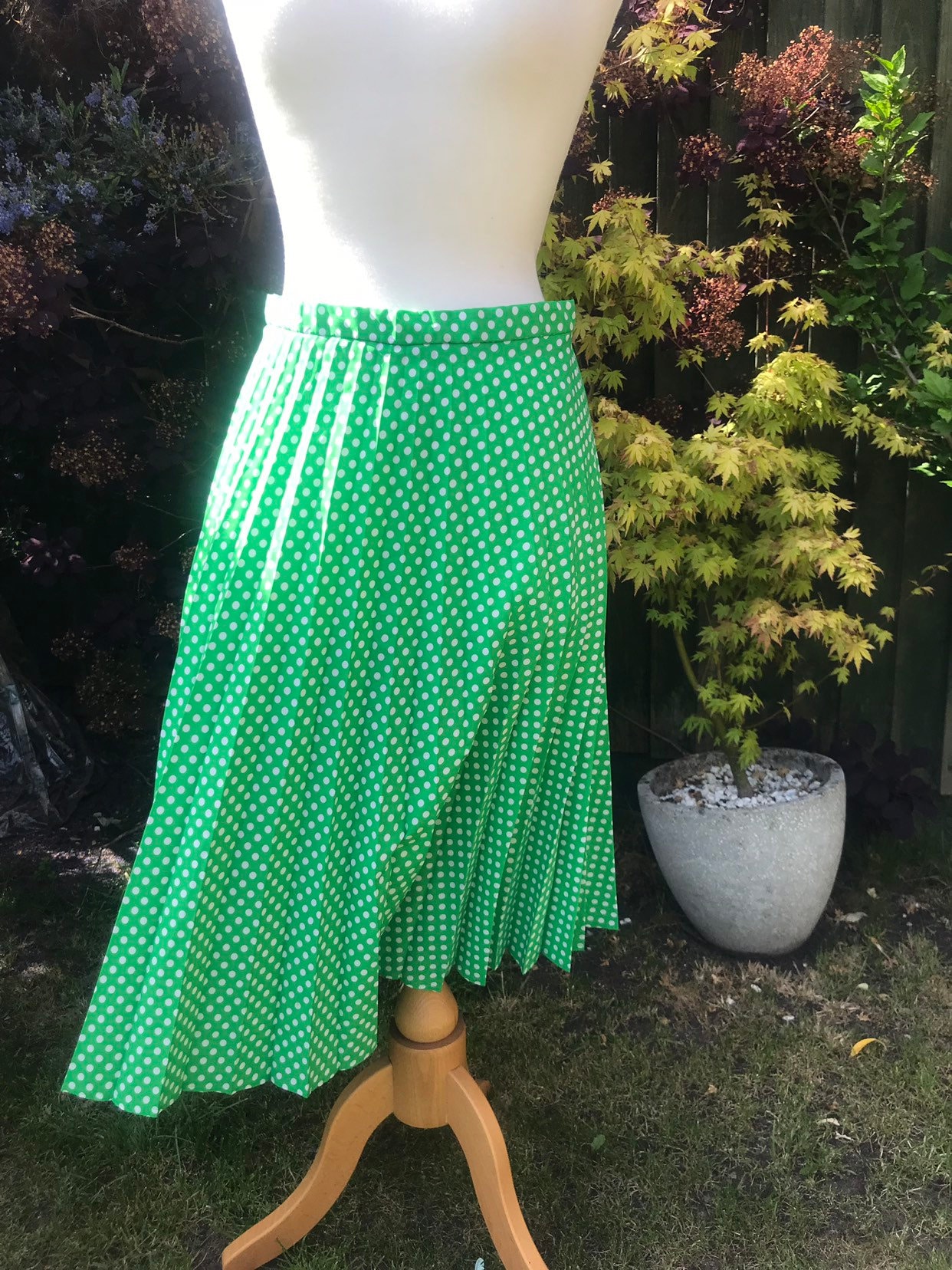 Image of Polka Dot Green Pleated Skirt Size