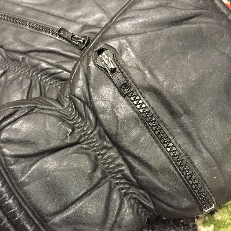 Vintage black leather biker gloves
