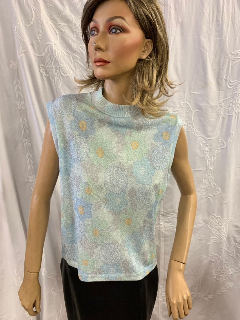 Image of Floral Vintage Short Sleeve Top By St.michael Size Uk -/" Bust