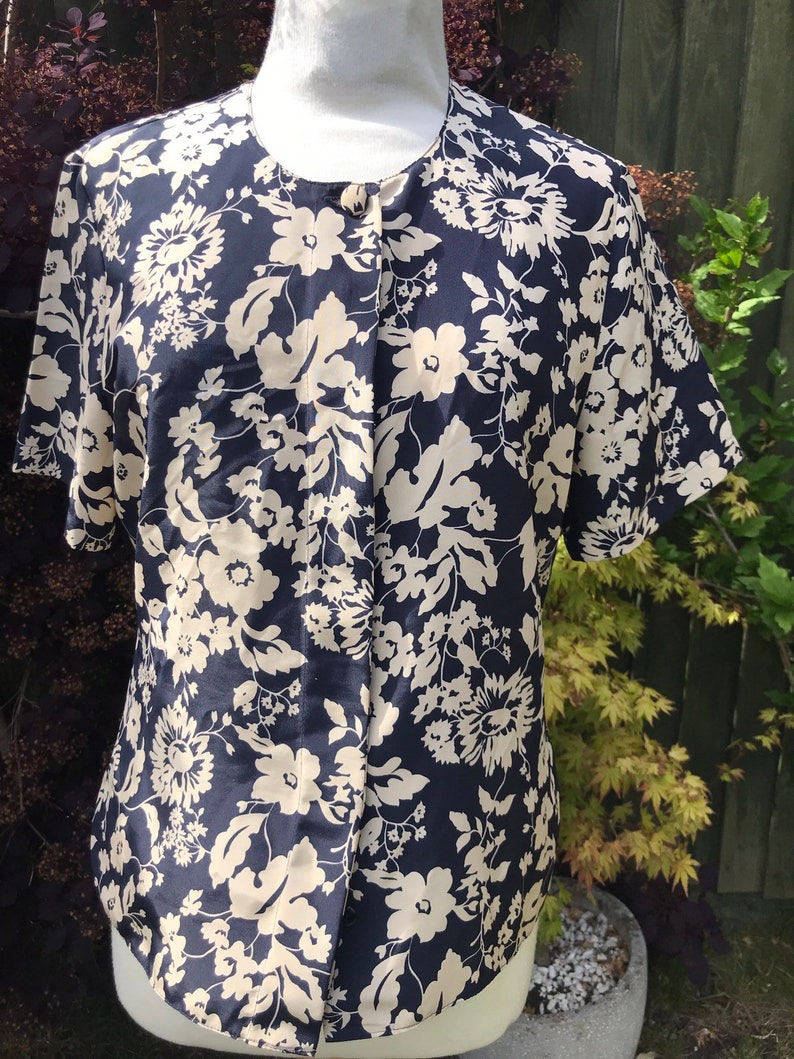 StmMichael/'s Vintage floral short sleeved blouse size uk 10 38 bust