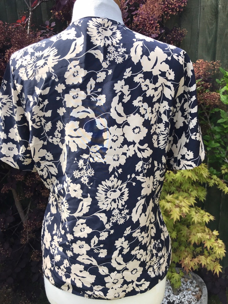 StmMichael/'s Vintage floral short sleeved blouse size uk 10 38 bust