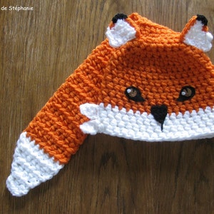Crocheted Fox hat LINED white fleece and its tail serves as a scarf CUSTOM, fox hat for child, teen ans adult, cute fox hat ans fox scarf