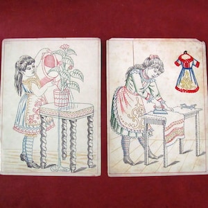 Tarjetas de costura victorianas para niñas jóvenes regando plantas y planchando juguetes antiguos para niños