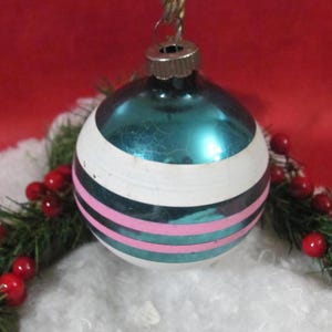 Shiny Brite Glass Christmas Tree Ornament American Made by Max Eckardt & Sons Inc NY 1940&#39;s Original Embossed Metal Cap Shiny Brite USA