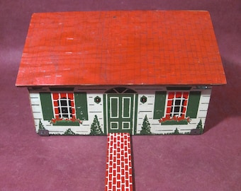 Casa de juguete de madera, techo plegable, fijaciones metálicas, montaje, gráficos pintados, ferrocarril, pueblo, etc. Diorama, casa de juguete antigua de los años 40.