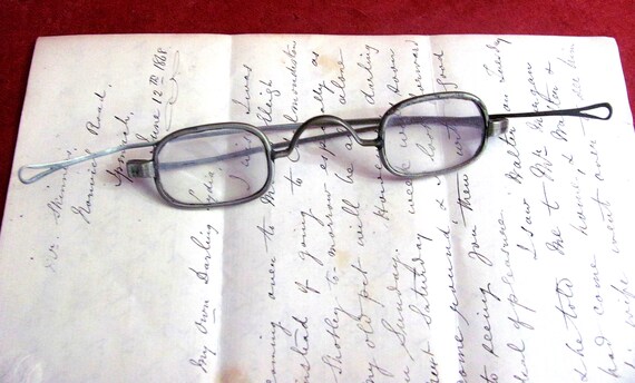 Early Temple Spectacles Rectangular Lens Loop Fin… - image 2