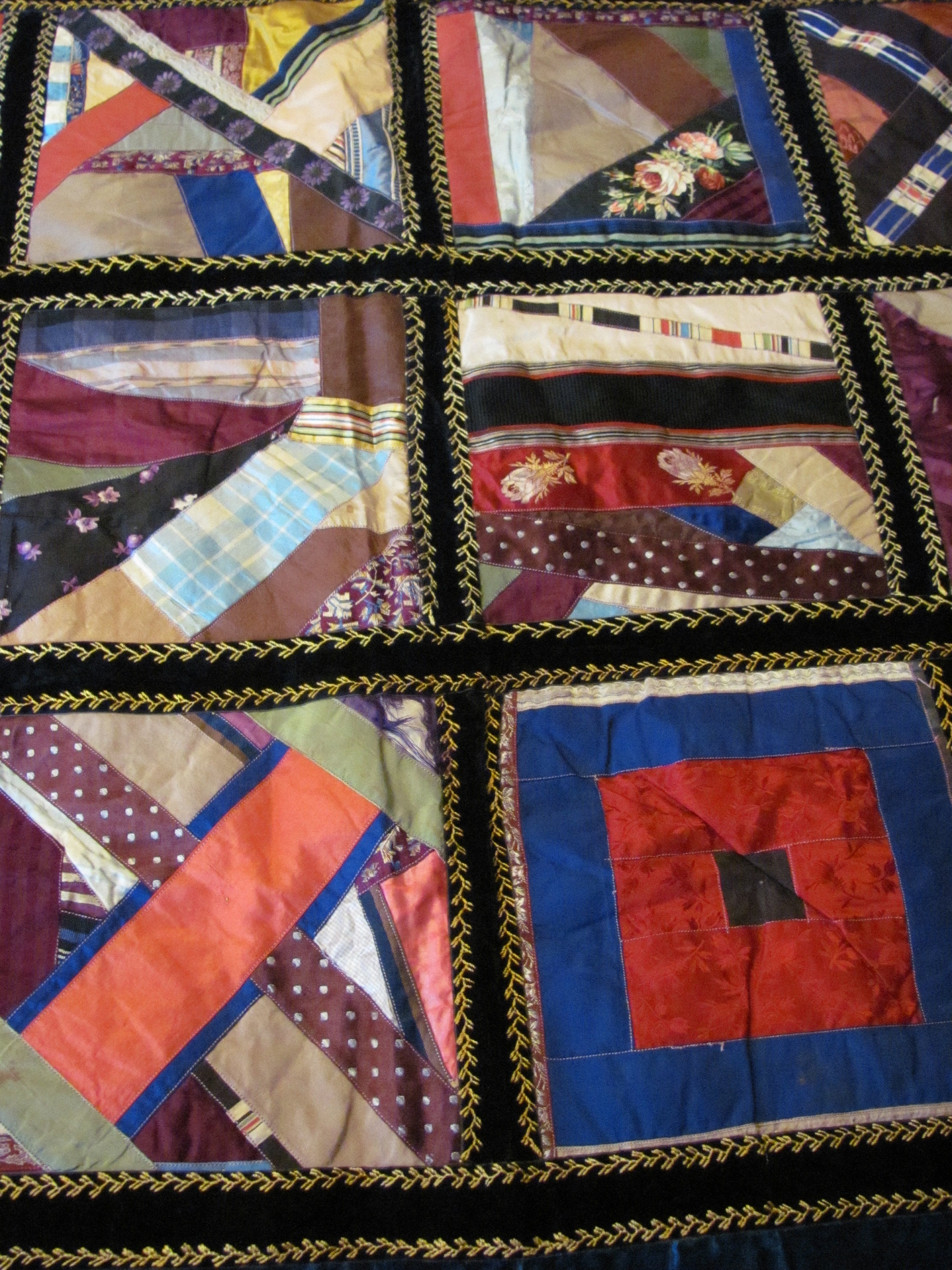 アンティークキルト✴︎刺繍キルト アンティーク クレイジー キルト 61