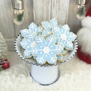 Fake Christmas Snowflake Cookies / Faux Christmas Food / Tiered Tray Decor / Christmas Decor / Farmhouse / Realistic Food