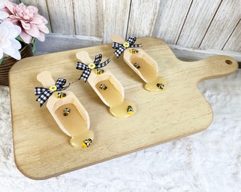 Fake Honey Scoop / Faux Honey / Bee Decor / Tiered Tray Decor / Spring Decor / Summer Decor