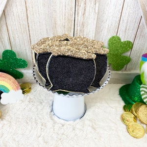 Fake St. Patrick&#39;s Day Pot of Gold Cookies / Faux St. Patrick&#39;s Cookies / Tiered Tray Decor / St. Paddy&#39;s Decor