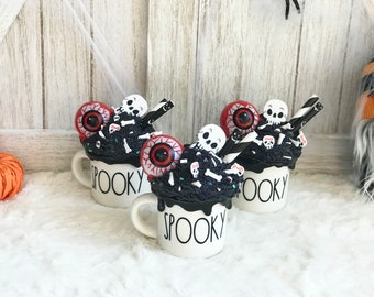 Mini Spooky Mok met Faux Whip Cream I Rae Dunn Geïnspireerd Mini Halloween Mok I Gelaagde Tray Decor I Halloween Decor I Boerderij I Faux Food
