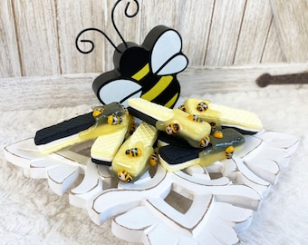 Fake Bee Wafer Cookies / Faux Summer Cookies / Bee Decor / Tiered Tray Decor / Spring Decor / Realistic Food