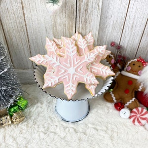 Fake Large Pink Christmas Snowflake Cookies / Faux Christmas Food / Tiered Tray Decor / Christmas Decor / Farmhouse / Realistic Food