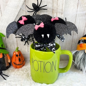 Fake Bat Pops / Halloween Decor / Faux Food / Farmhouse Decor / Fake Popsicle