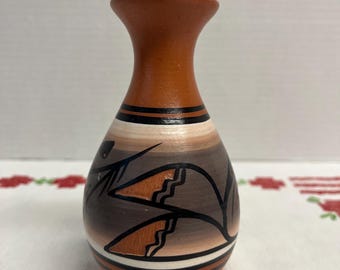 Navajo hand painted signed etched red clay pottery vase