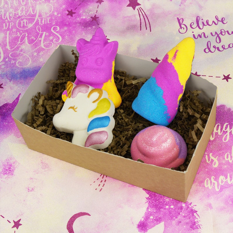Unicorn Bath Bomb Gift Set Hamper, VBC.Life, Pink Soap Present, Birthday Gifts, Stocking Filler Unicorn Set 4