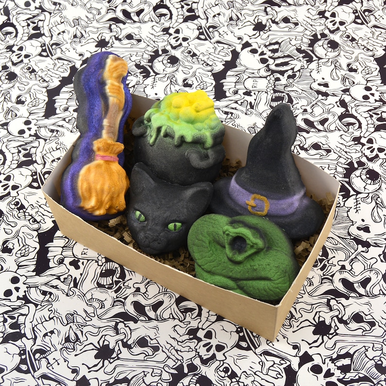 Horror Bath Bomb Gift Set, Magic Bath Bombs, VBC.LIFE, Halloween Gifts, Creepy, Wizard, Vegan, Cruelty Free, Soap Gift Set, Bath Fizzer MAGIC Gift Set