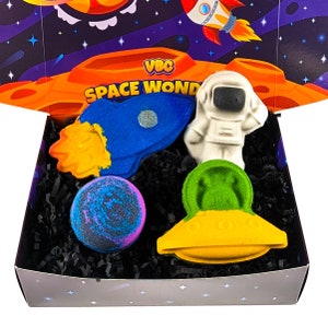 Space Bath Bomb Gift Set Hamper, VBC.Life, Astronaut, UFO, Alien, Rocket, Galaxy, Shooting Star, Planets, Birthday Present