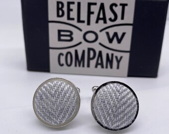 Boutons De Manchettes Vintage Années 1970 - Métal Argenté Et Doré - Très Bon état - Occasion Bel état