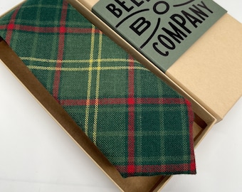 Cravate écossaise County Armagh - Pochette de costume et boutons de manchette assortis disponibles