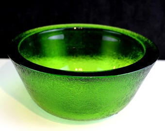 Kosta Boda Ulrica Hydman Vallien Snake Serpent Pink Glass