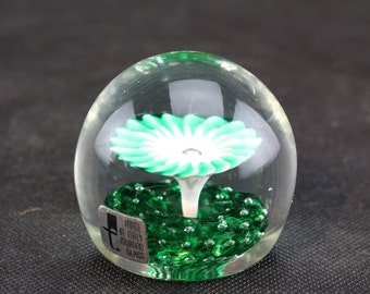 Murano Glass Paperweight Fratelli Toso Green and White Flower-Collectible office desk home decor