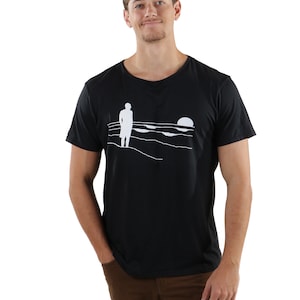 Beach Silhouette Mens Black Graphic T shirt