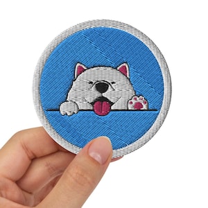 Samoyed Embroidered Patch / Black & White Dog / Attachment Options Iron-On, Sew-On, Safety Pin / Patches For Clothes Bags / 3″ in diameter