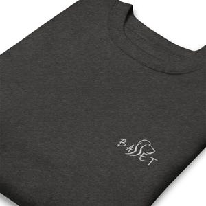 Embroidered Basset Hound Unisex Sweatshirt / Embroidery Outline Basset Dog Sweater / Gift Husband Wife Mom Dad / Women Men Youth Girl Boy