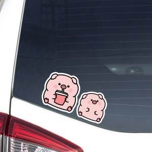 Two Pigs Drinking Water Car Decal Sticker / Kawaii Funny Pink Pig Cartoon Animal / Vinyl Waterproof Removable Bumper Window Laptop Bottle