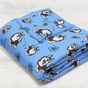 Black Husky Throw Blanket  / Baby Minky Fleece Blanket / Soft Silk Fabric / Siberian Husky Velveteen Plush Blanket / Mom Gift / Dog Puppy