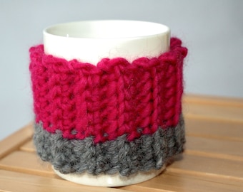 Chunky Crochet Mug Cosy, Crochet Mug Cozy, Cup Cozy, Cup Warmer, Pull de tasse à café fait à la main, Housse de tasse, Tasse Cardigan confortable. Couvre-théière