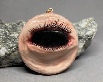 For Protection & Spiritual Insight | The Eye Of The Witch - Obsidian Talisman | By Hugahag